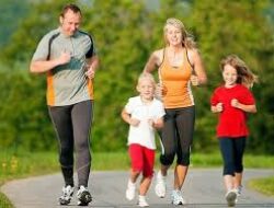 Olahraga Bersama Anak Membantu Kebugaran Keluarga Dan Aktivitas Fisik Lebih Menyenangkan